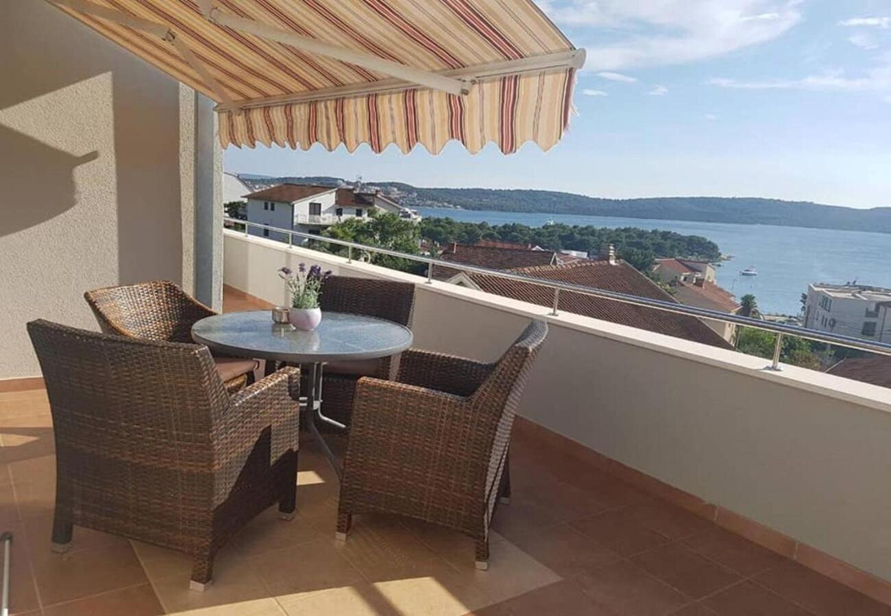 Apartments Javi - Free Private Parking Trogir Ngoại thất bức ảnh