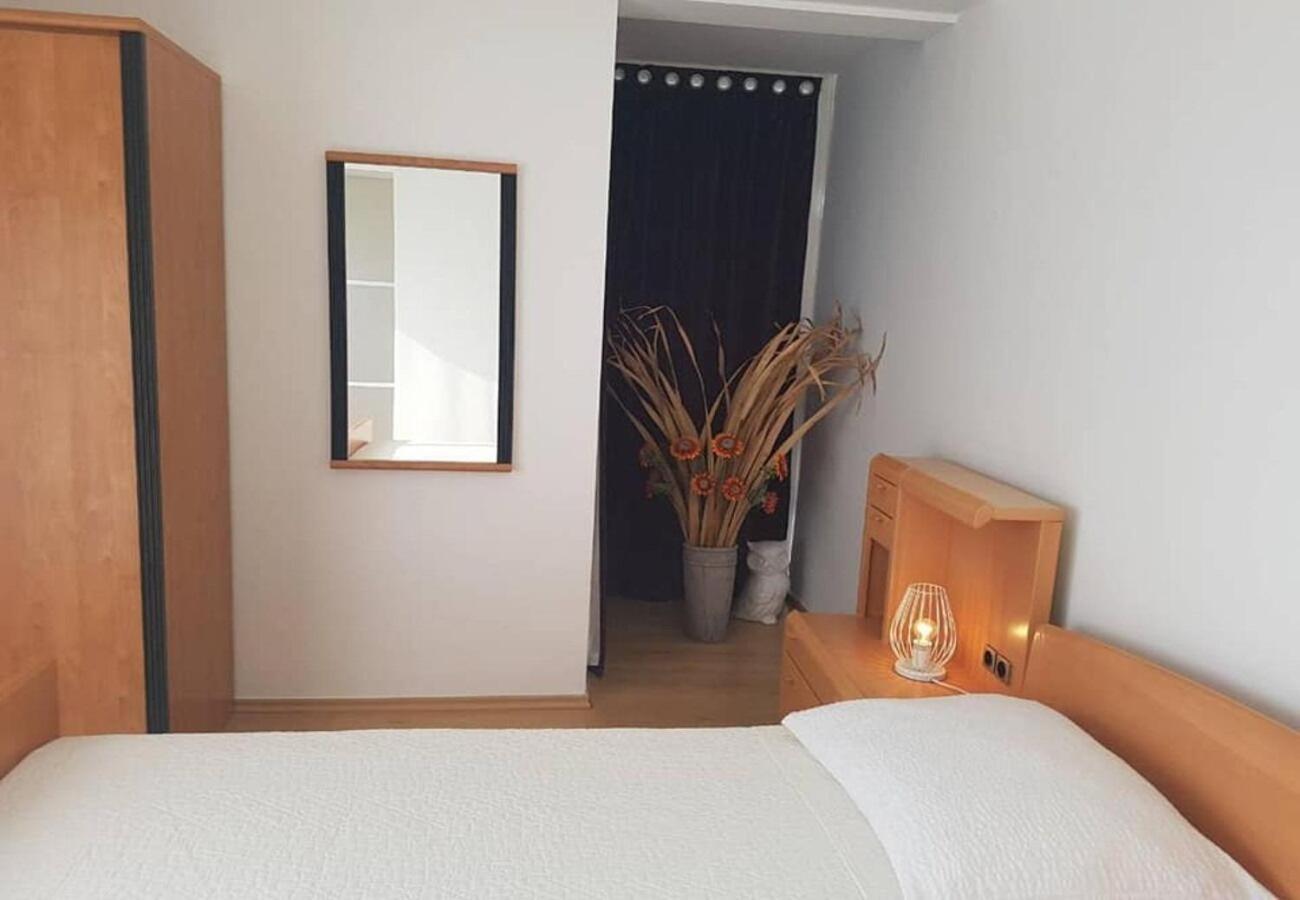 Apartments Javi - Free Private Parking Trogir Ngoại thất bức ảnh