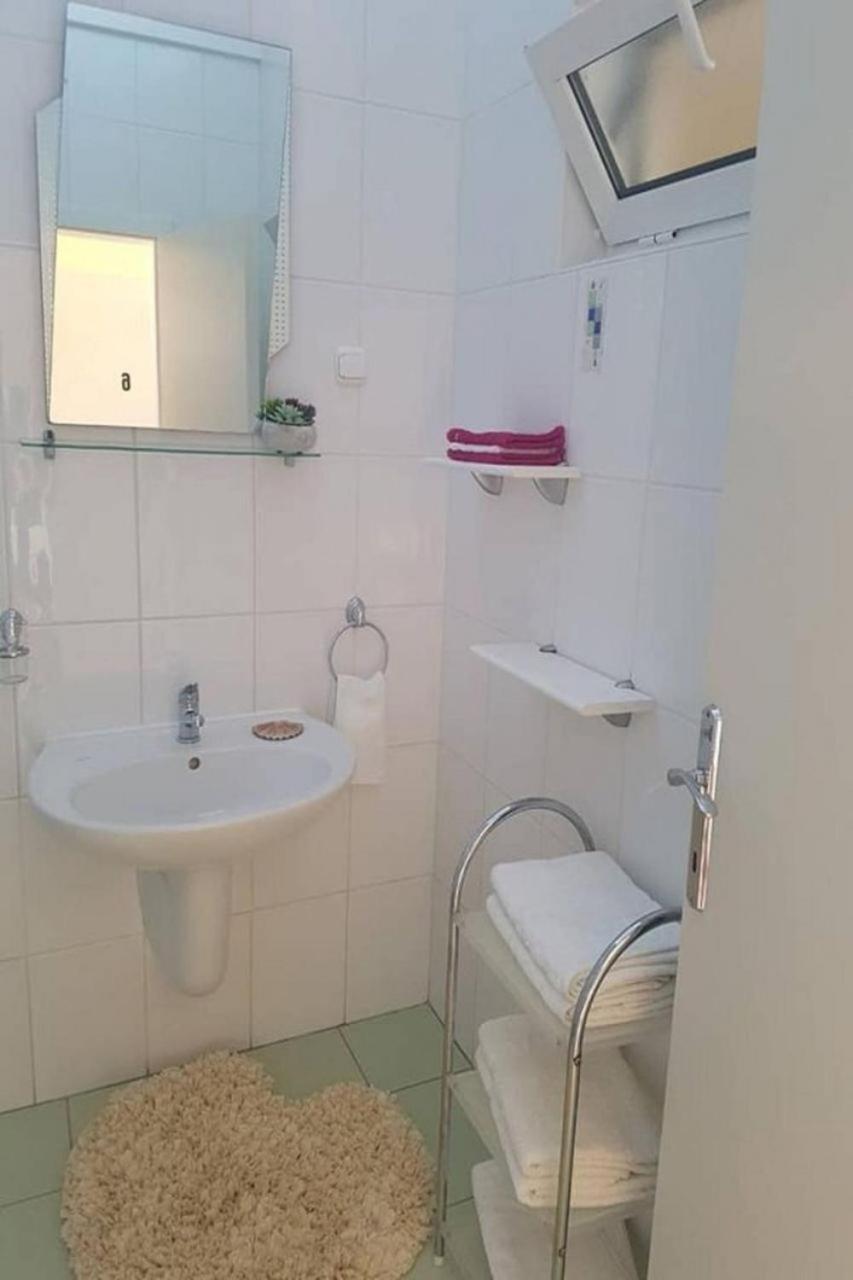 Apartments Javi - Free Private Parking Trogir Ngoại thất bức ảnh