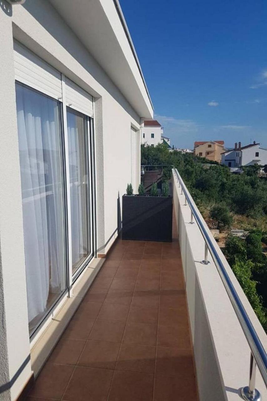 Apartments Javi - Free Private Parking Trogir Ngoại thất bức ảnh